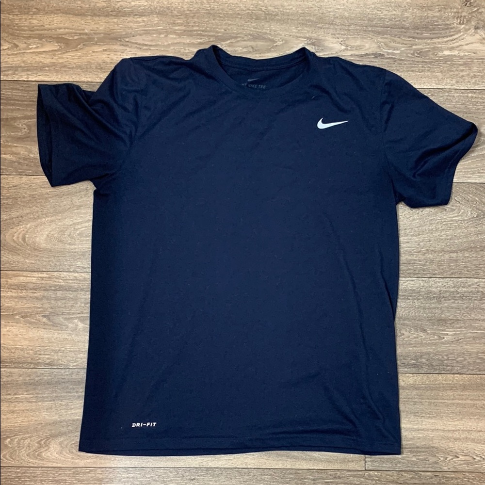 The Nike Tee Dri-FIT Men’s Short Sleeve Navy Tee
